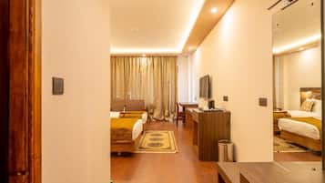 Superior Double Room, Balcony, Mountain View | In-room safe, desk, laptop workspace, soundproofing