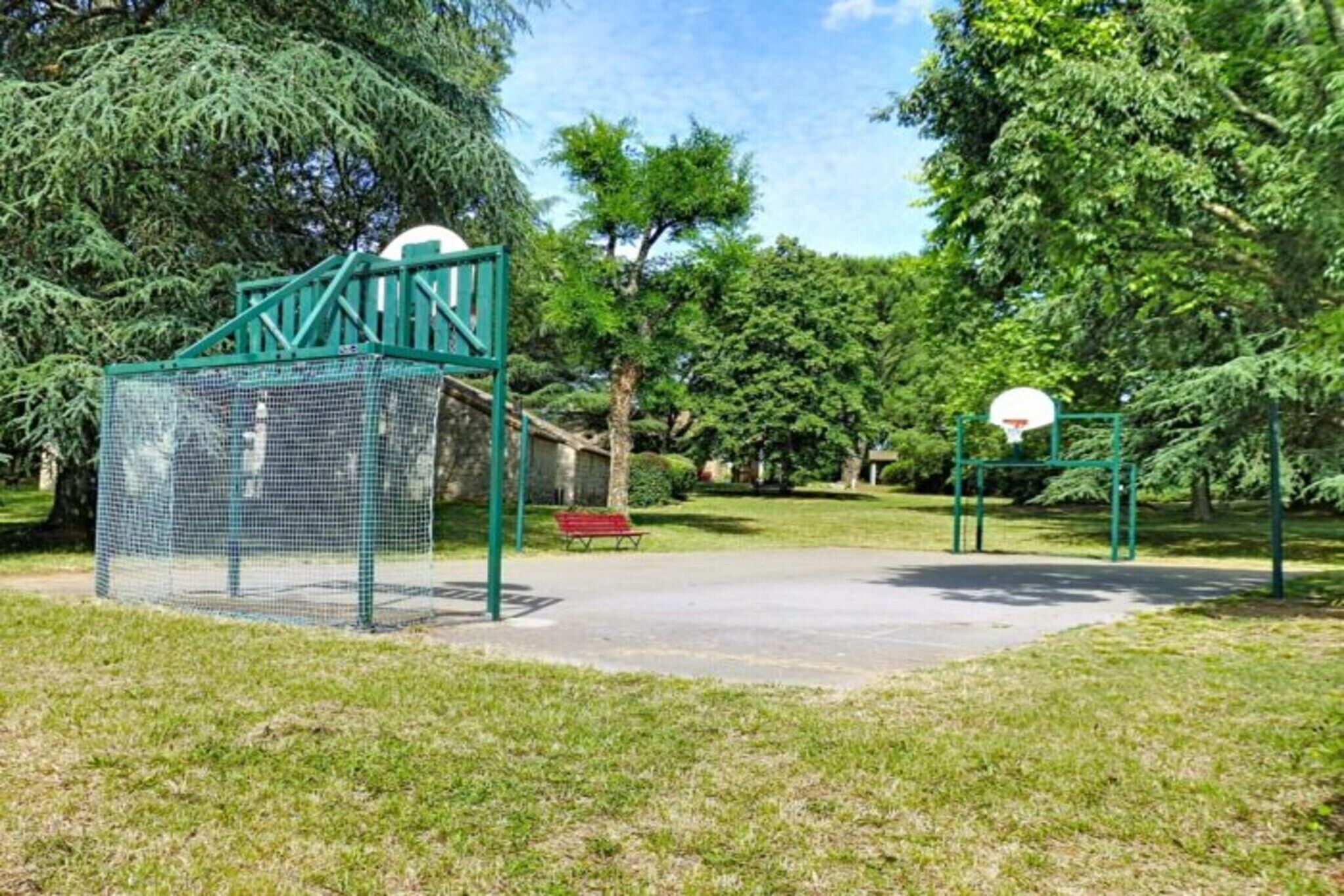 Sportplatz