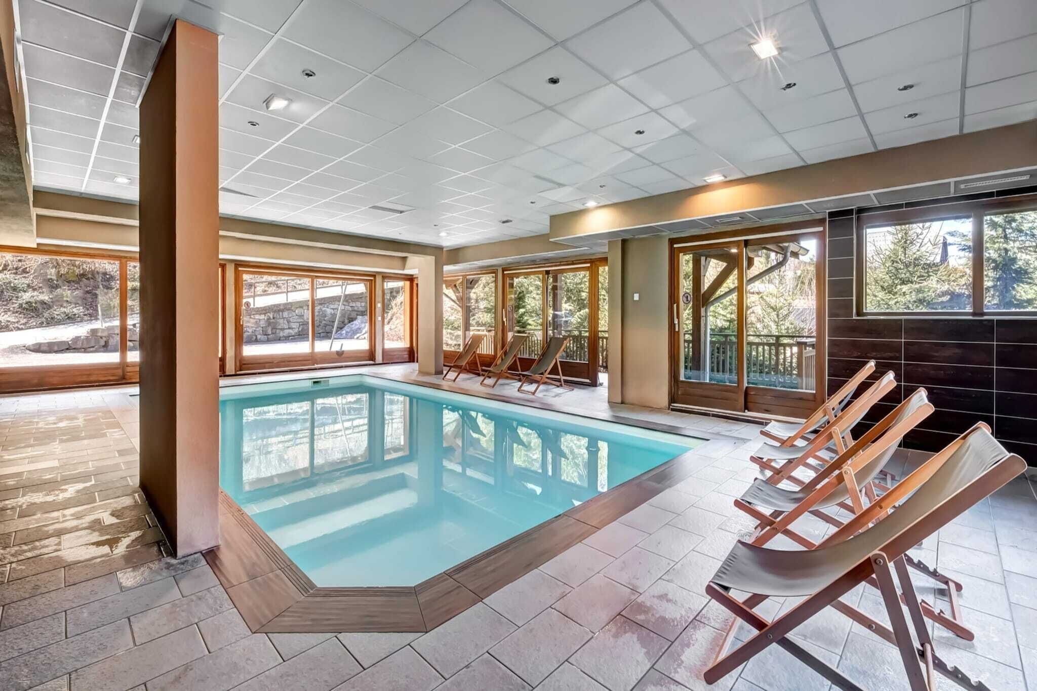 Holiday Home Swimming Pool