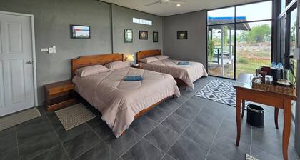 Room-charming Bungalow Retreat in Khuean