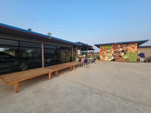 Zimmer, 1 Schlafzimmer, barrierefrei, Raucher | Fassade der Unterkunft