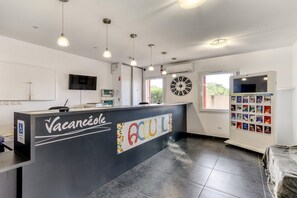 Lobby - Argelès-sur-Mer Studio with Pool (Argeles-sur-mer)