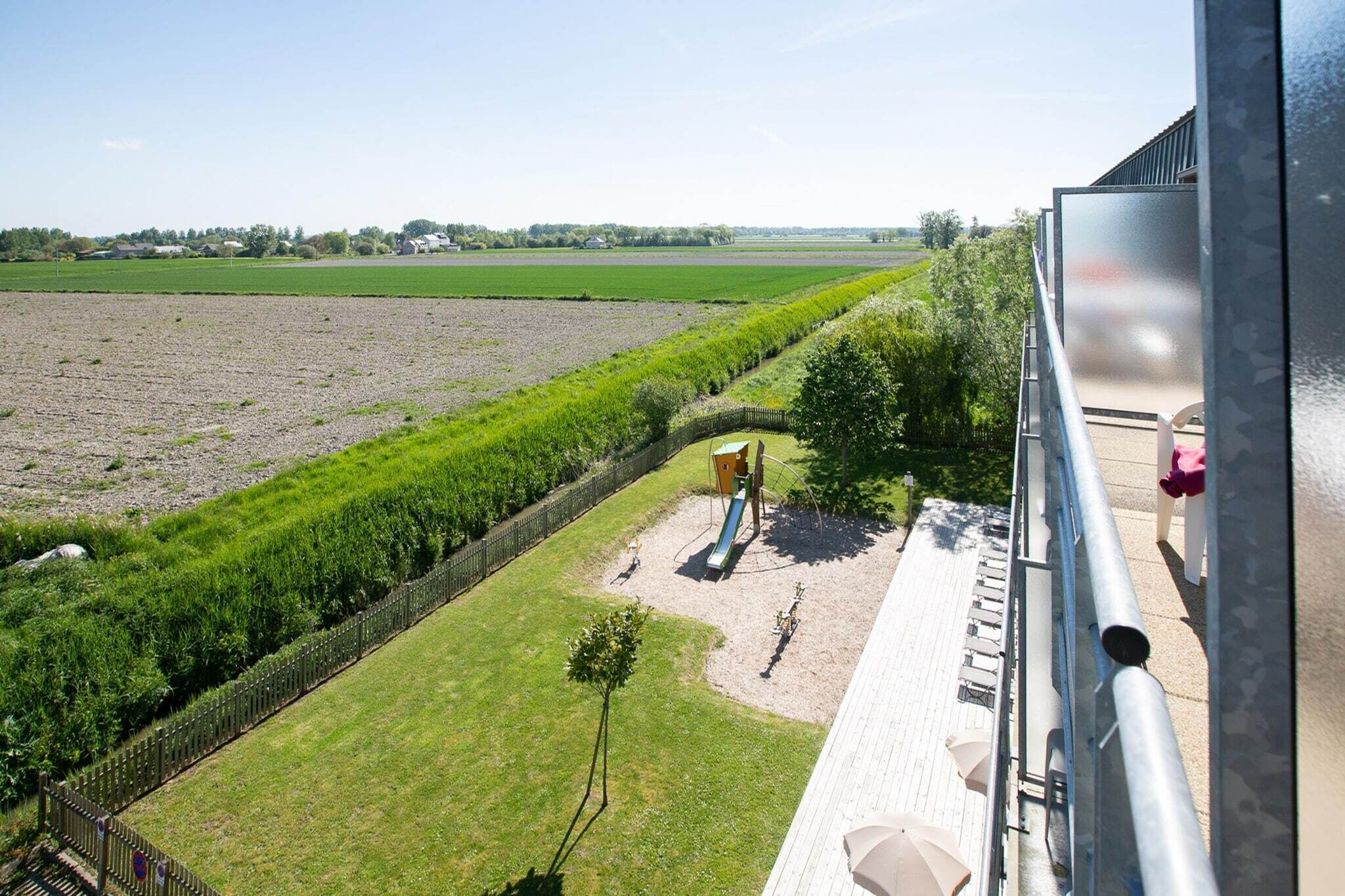 Extérieur maison de vacances [été]