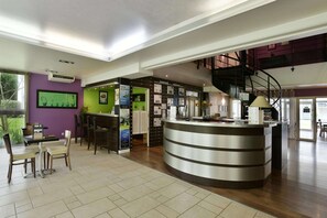 Unclassified image, 4 of 17, button - Cozy Stay Near La Rochelle for 2 (Lagord)