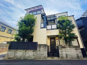 Vila Mewah, 5 kamar tidur, balkon | Eksterior