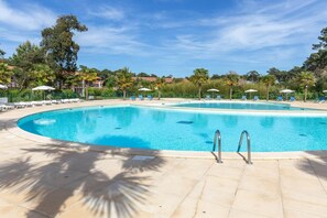 Pool - Appartment in ONDRES (LANDES) (SERIGNAN (HÉRAULT))