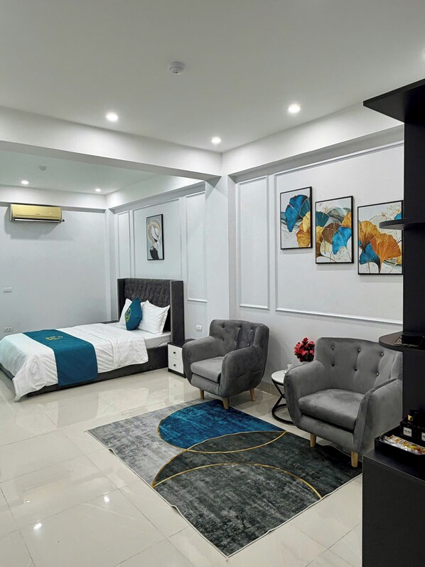 Free WiFi - RUBY 2 HOTEL (Xuan Dinh)