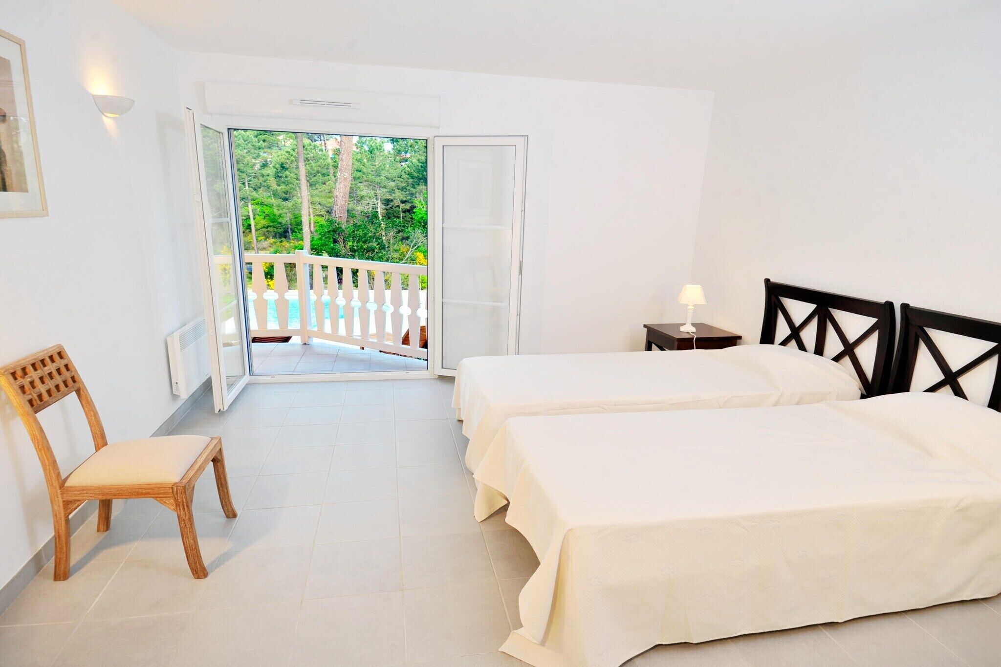 4 chambres, fer et planche à repasser, lit parapluie, Wi-Fi gratuit
