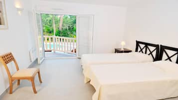 4 chambres, fer et planche à repasser, lit parapluie, Wi-Fi gratuit