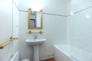 Shower - Studio in Les Deux Alpes with balcony (LES  2  ALPES)