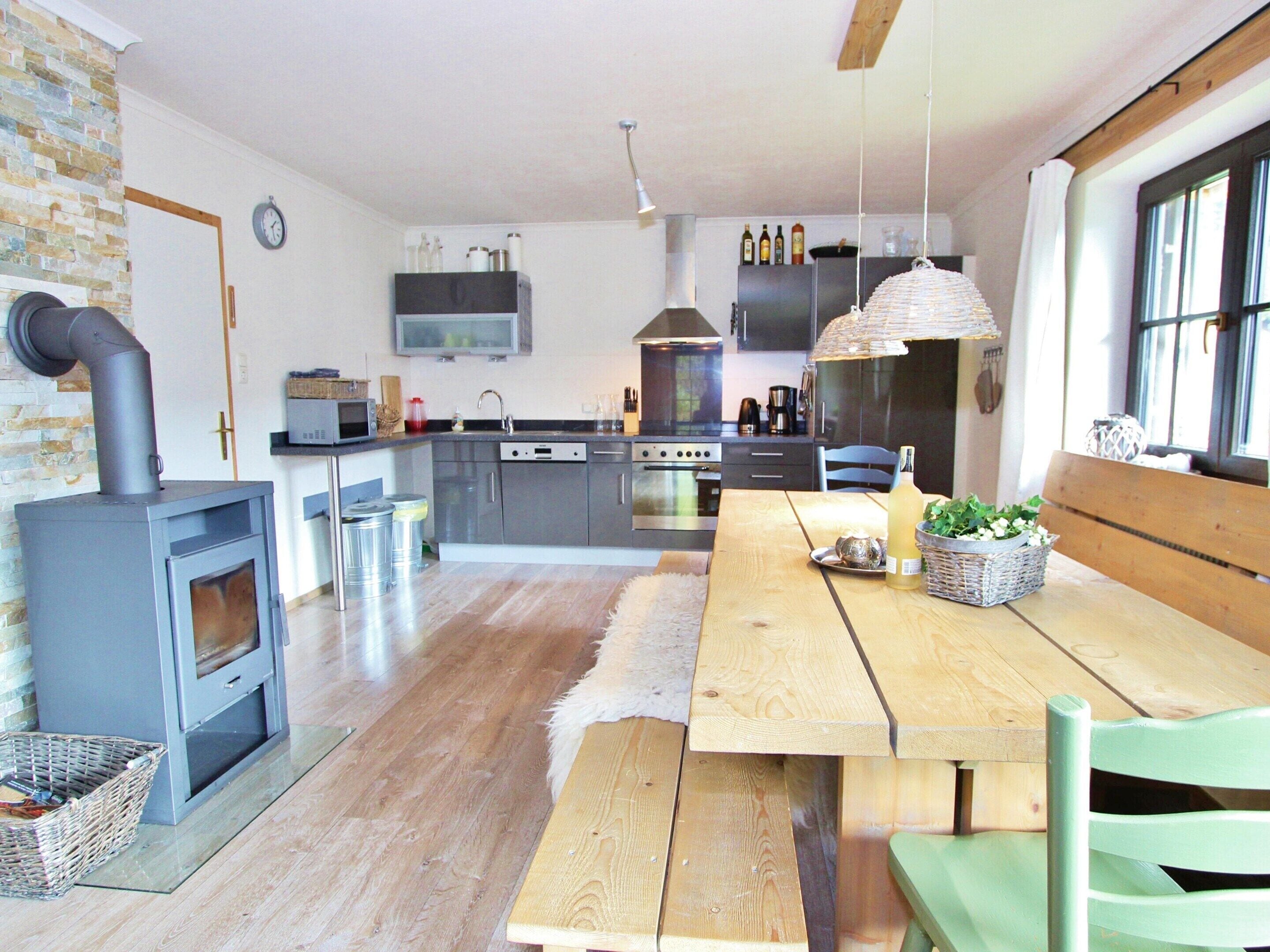 Apartment | Dining