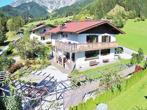 Apartment | Exterior - Chalet Near Skilift & Bikepark in Leogang (Leogang)