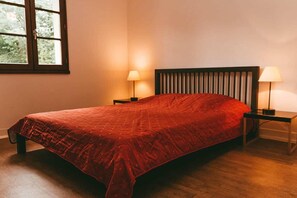 Room - Family Chalet by Moncontour Lake (Moncontour)