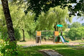 Children's area - Cozy Cottage Retreat for Two (Moutiers-Sous-Chantemerle)