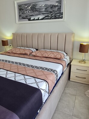 2 Schlafzimmer, Bügeleisen/Bügelbrett, kostenloses WLAN, Bettwäsche