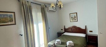 NEWLY RENOVATED LA UMBRIA, SWIMMING POOL AND 2 FIREPLACES