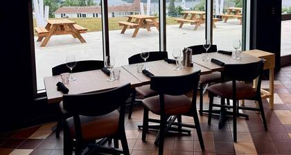 Quality Inn & Suites Temiscouata-sur-le-Lac