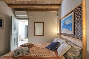 Iron/ironing board, WiFi, bed sheets - Hamilton - Sohoros Kefalos (Kampos)