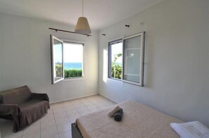 Iron/ironing board, WiFi, bed sheets - Deep blue seaside Villa - On the sea!!!! (Zakynthos)