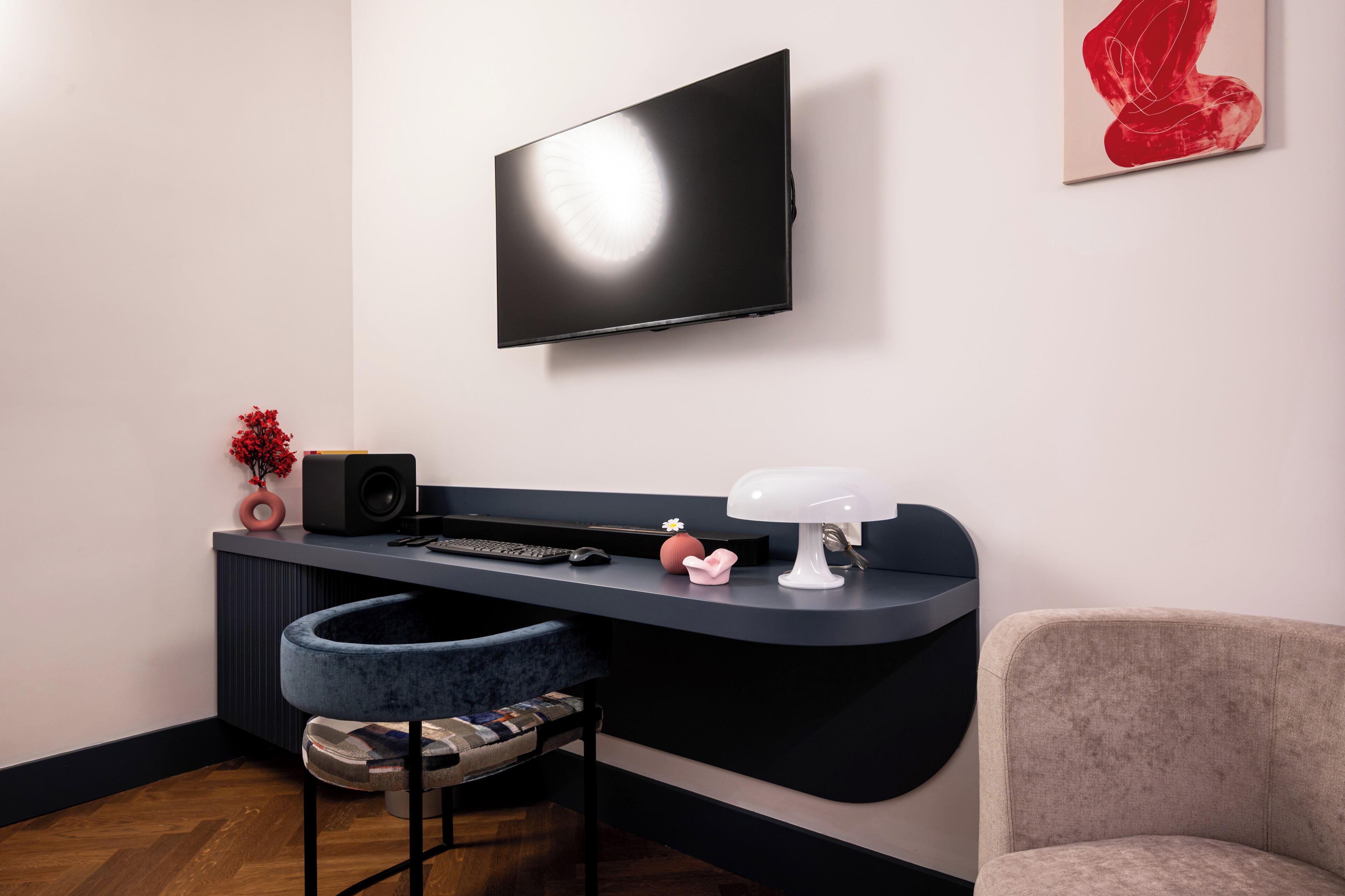 Rom (1 Bedroom)