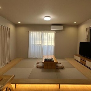 Vila, 4 kamar tidur, balkon | Interior