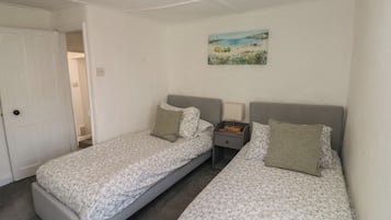 2 bedrooms, WiFi (free), individually decorated, individually furnished