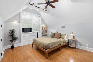3 Schlafzimmer, Bügeleisen/Bügelbrett, kostenloses WLAN, Bettwäsche