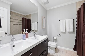 Unclassified image, 5 of 40, button - Mission Breeze | 3BR Near Plaza + Downtown (Mission)