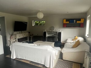Room - Vrbo Property (Moycullen)