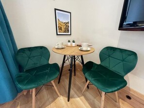 Apartment, City View | Dining - Aparthotel Cracow (Kraków)