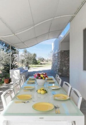 Outdoor dining - Villatrullo Melograno - Villa with pool in Salento (Torre Suda)
