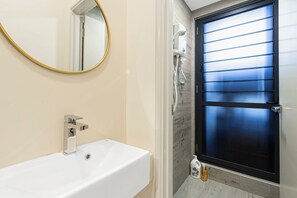 Bathroom - Arte Mont Kiara Bedstay (Kuala Lumpur)