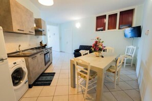 Interior - Salsedine e Pini - Spacious apartment with terrace in the heart of Otranto (Otranto)
