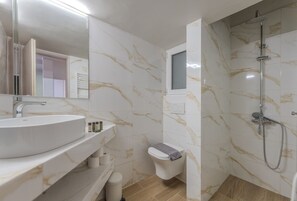 Hair dryer - Phaedrus Living: Artotines Urban Residence (Athens)
