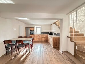 Dining - Vrbo Property (Marche)