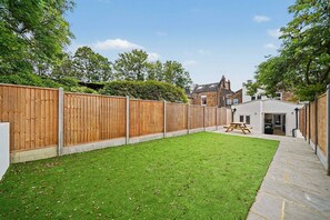 House - Modern 5 bed New Cross Greenwich House (London)