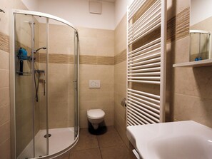 Bathroom - Guesthouse Rajski okusi Sveta Gora (Solkan)