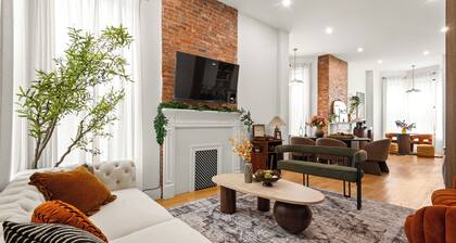 3BD 2BA Duplex Brownstone + Parking - 25 min NYC