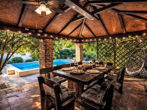 Outdoor dining - Holiday home CASA SOLE **** beheizter pool by Interhome (Bokordici)