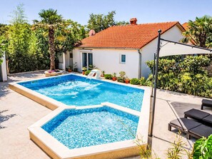Pool - Holiday home CASA SOLE **** beheizter pool by Interhome (Bokordici)