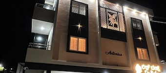 Bliss Serviced Apartment