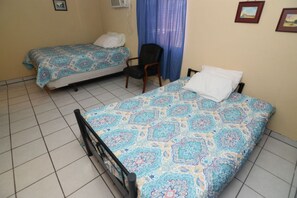 Free WiFi, bed sheets - San Felipe Studio Fout (San Felipe)