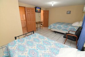 Free WiFi, bed sheets - San Felipe Studio Fout (San Felipe)