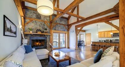 Luxe 6BR Group Retreat | Hot Tub, Fire Pit + Pond