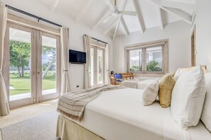 Iron/ironing board, free WiFi, bed sheets - Sunset Golf Villa Tenerife (Adeje)
