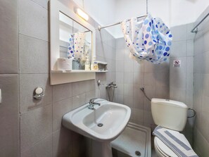 Shower, hair dryer, towels, soap - 103 - EVROSTAR Studio by SDR (Paralia)