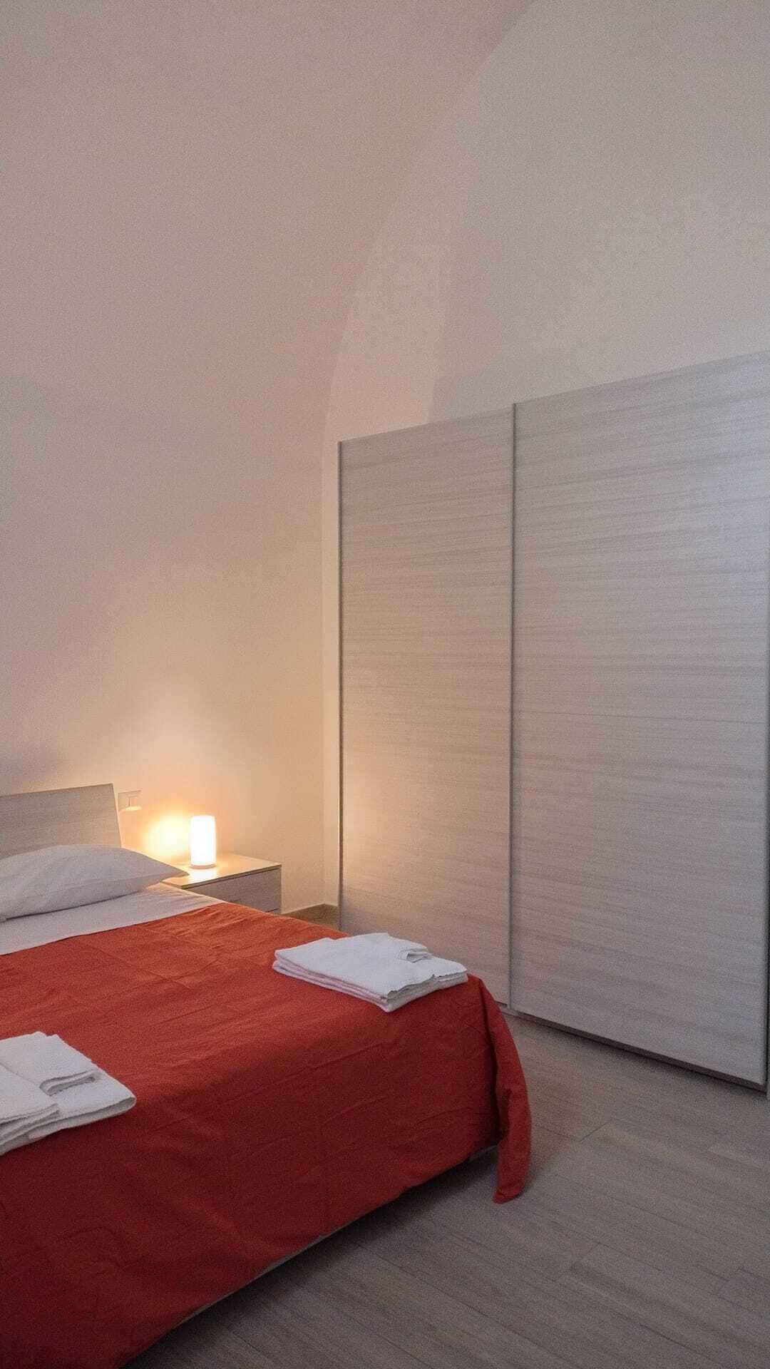 1 chambre, bureau, Wi-Fi gratuit, draps fournis