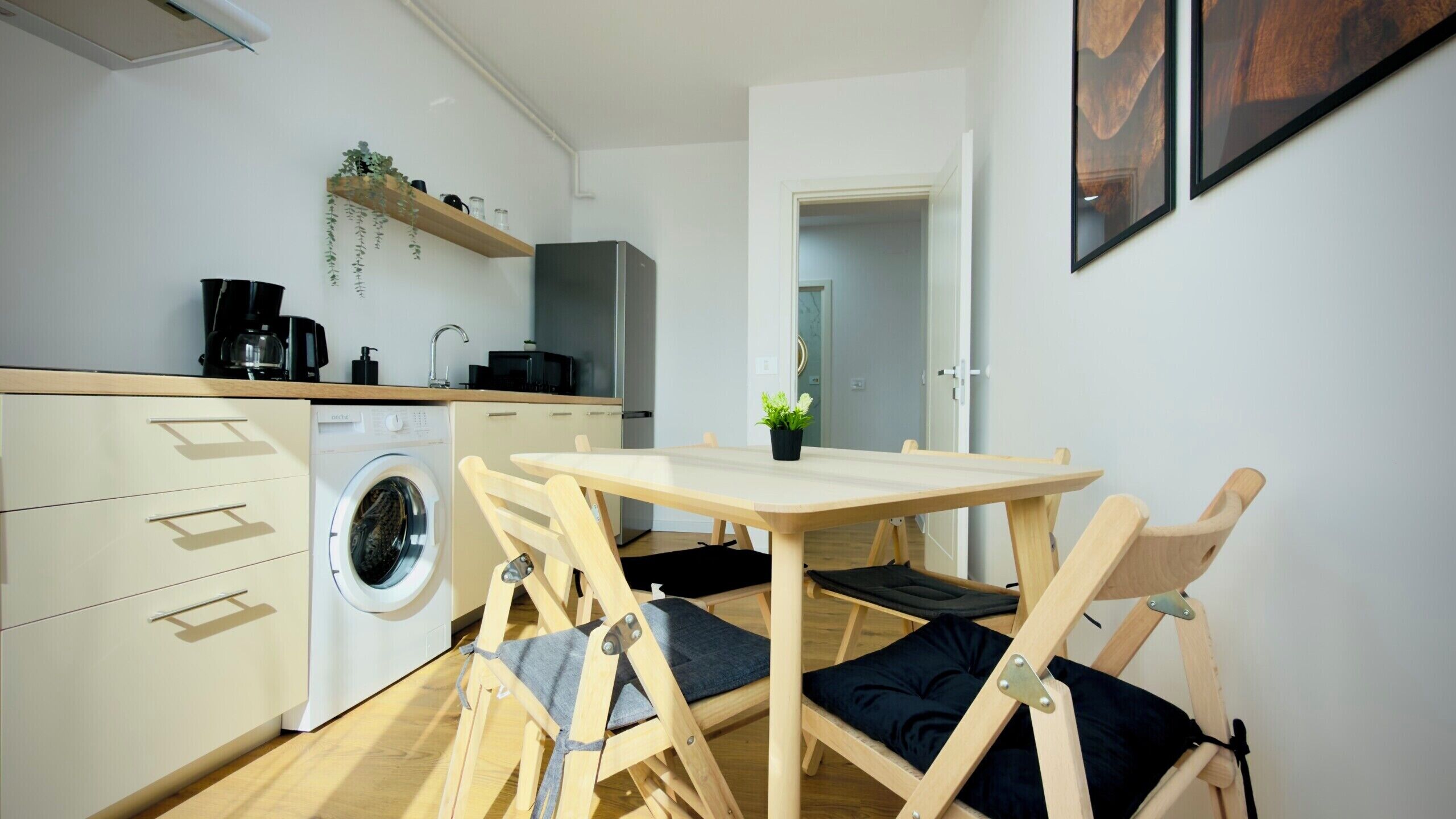 Căn hộ tiện nghi đơn giản, 1 giường đôi và sofa giường, không hút thuốc | Bếp nhỏ riêng