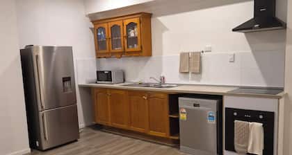 Spacious & Comfortable Stay | Central Location