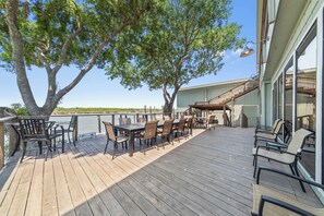 Outdoor dining - The Casita- Casa Arroyo Sporting Lodge (Arroyo City)